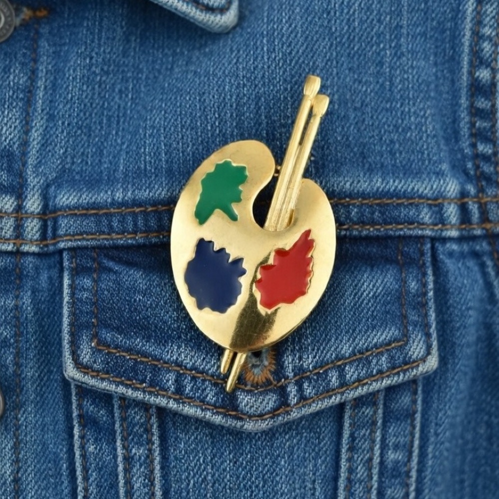 Vintage, Gold Tone Paint Pallete and Paint Brushes Pin or Brooch by MJ Ent